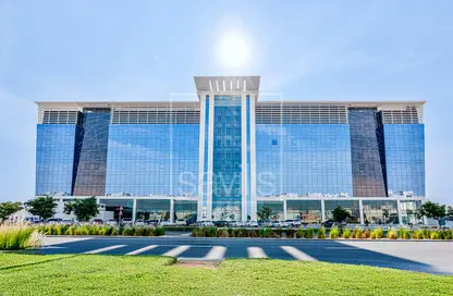 Retail - Studio for rent in Hayat Boulevard - Khalifa City - Abu Dhabi