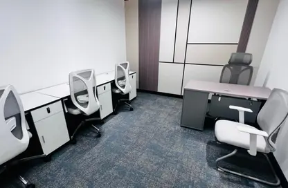 Business Centre - Studio - 4 Bathrooms for rent in Health care City - Dubai Healthcare City - Bur Dubai - Dubai