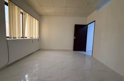 Apartment - 1 Bedroom - 1 Bathroom for rent in Khalidiya Street - Al Khalidiya - Abu Dhabi