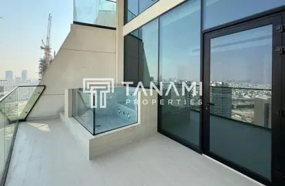 Apartment - 1 Bedroom - 2 Bathrooms for rent in Binghatti Phantom - District 17 - Jumeirah Village Circle - Dubai