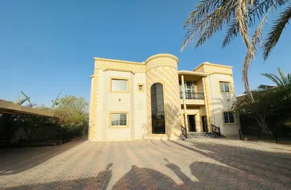Villa - 5 Bedrooms - 7 Bathrooms for rent in Al Warqa'a 3 - Al Warqa'a - Dubai
