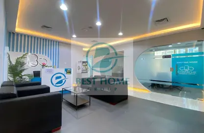 Office Space - Studio - 4 Bathrooms for rent in Khalidiya Centre - Cornich Al Khalidiya - Al Khalidiya - Abu Dhabi
