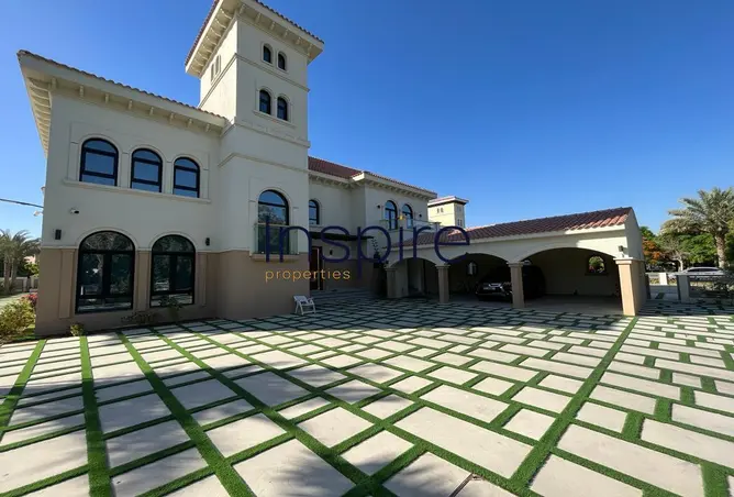 Villa - 7 Bedrooms for sale in The Villa - Dubai