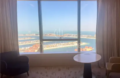 Apartment - Studio - 1 Bathroom for rent in The Palm Tower - Palm Jumeirah - Dubai
