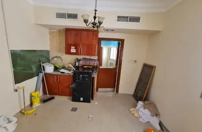 Apartment - Studio - 1 Bathroom for rent in Muwaileh Commercial - Sharjah