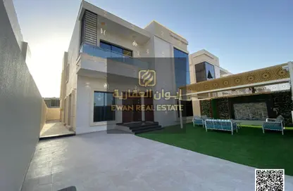 فيلا - 5 غرف نوم - 7 حمامات للايجار في الحليو 2 - الحليو - عجمان