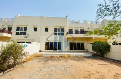 Townhouse - 4 Bedrooms - 3 Bathrooms for rent in The Townhouses at Al Hamra Village - Al Hamra Village - Ras Al Khaimah