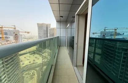 شقة - 2 غرف نوم - 3 حمامات للايجار في غلوبال غولف ريزيدنس 2 - مدينة دبي الرياضية - دبي