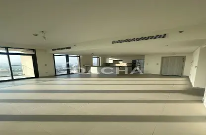 شقة - 3 غرف نوم - 4 حمامات للايجار في مبنى ذا كوف 1 - ذي كوف - ميناء خور دبي (ذا لاجونز) - دبي شقة - 3 غرف نوم - 4 حمامات للايجار في مبنى ذا كوف 1 - ذي كوف - ميناء خور دبي (ذا لاجونز) - دبي