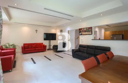 تاون هاوس - 3 غرف نوم - 3 حمامات للبيع في قرطاج - القرية الشمالية - الفرجان - دبي