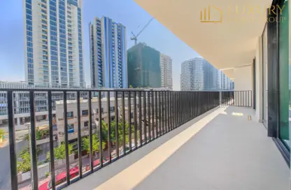 Apartment - 2 Bedrooms - 2 Bathrooms for rent in Binghatti Aurora - District 12 - Jumeirah Village Circle - Dubai