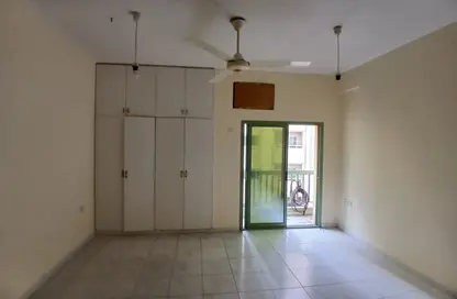 Apartment - Studio - 1 Bathroom for rent in Al Nabba - Sharjah