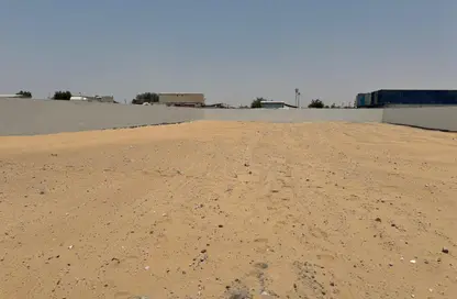 أرض - استوديو للايجار في السجع إس - آلصجعه - الشارقة