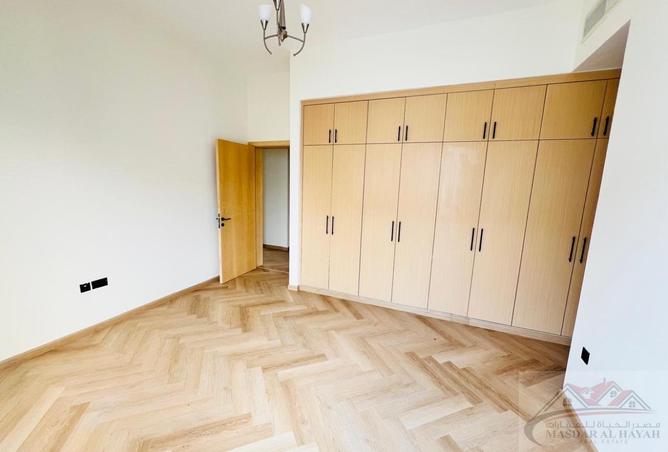 15800349 - صورة العقار 2