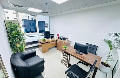 Office Space - Studio - 1 Bathroom for rent in Al Fajer Complex - Oud Metha - Bur Dubai - Dubai