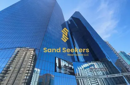 Apartment - 3 Bedrooms - 3 Bathrooms for rent in Shining Towers - Al Khalidiya - Abu Dhabi