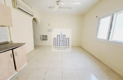Apartment - Studio - 1 Bathroom for rent in Fire Station Road - Muwaileh - Sharjah