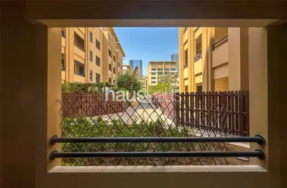 شقة - 2 غرف نوم - 2 حمامات للايجار في الجاز 4 - الجاز - جرينز - دبي