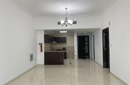 Apartment - 1 Bedroom - 2 Bathrooms for rent in Al Rabia Tower - Majan - Dubai Land - Dubai