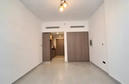 شقة - 1 حمام للايجار في برج ريزيدينس 2 - قرية الجميرا سركل - دبي