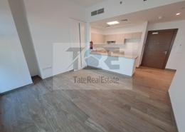 Empty Room image for: Studio - 1 bathroom for rent in Al Bateen Plaza - Al Bateen - Abu Dhabi, Image 1