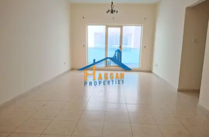 Apartment - 2 Bedrooms - 2 Bathrooms for rent in New Al Taawun Road - Al Taawun - Sharjah