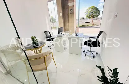 Office Space - Studio - 1 Bathroom for rent in Reem Residency - Al Karama - Dubai