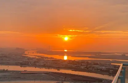 Penthouse - 3 Bedrooms - 5 Bathrooms for sale in Al Khan - Sharjah