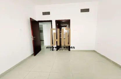 Apartment - 2 Bedrooms - 2 Bathrooms for rent in Muwaileh 29 Building - Muwaileh - Sharjah