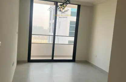 شقة - غرفة نوم - 2 حمامات للايجار في أبتاون الزاهية - الزاهية - تجارية مويلح - الشارقة شقة - غرفة نوم - 2 حمامات للايجار في أبتاون الزاهية - الزاهية - تجارية مويلح - الشارقة