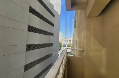 Apartment - 2 Bedrooms - 2 Bathrooms for rent in Al Rumailah building - Al Rumailah 2 - Al Rumaila - Ajman