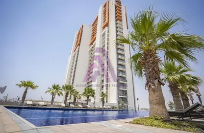 Apartment - 2 Bedrooms - 2 Bathrooms for sale in Golf Vita A - Golf Vita - DAMAC Hills - Dubai