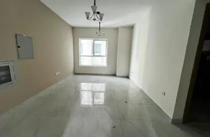 Apartment - 1 Bedroom - 2 Bathrooms for rent in New Al Taawun Road - Al Taawun - Sharjah Apartment - 1 Bedroom - 2 Bathrooms for rent in New Al Taawun Road - Al Taawun - Sharjah
