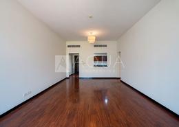 Apartment - 2 bedrooms - 4 bathrooms for rent in Green Lake Tower 3 - Green Lake Towers - Jumeirah Lake Towers - Dubai