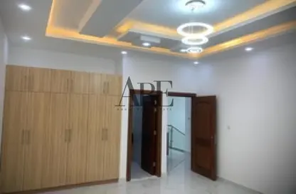 فيلا - 4 غرف نوم - 5 حمامات للبيع في فيلا الحوشي - حوشي - البادي - الشارقة فيلا - 4 غرف نوم - 5 حمامات للبيع في فيلا الحوشي - حوشي - البادي - الشارقة