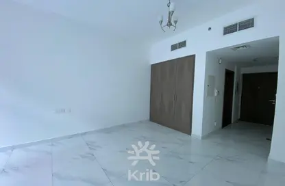 شقة - 1 حمام للايجار في بحيرات سيرينيتي 5 - الضاحية 10 - قرية الجميرا سركل - دبي شقة - 1 حمام للايجار في بحيرات سيرينيتي 5 - الضاحية 10 - قرية الجميرا سركل - دبي