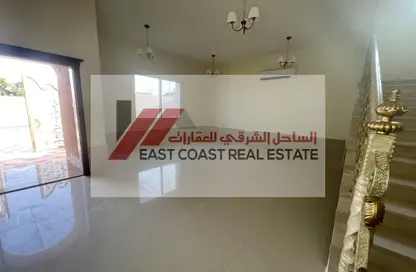 Villa - 2 Bedrooms - 3 Bathrooms for rent in Corniche Al Fujairah - Fujairah