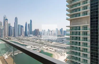 Apartment - 1 Bedroom - 1 Bathroom for rent in Marina Vista - EMAAR Beachfront - Dubai Harbour - Dubai