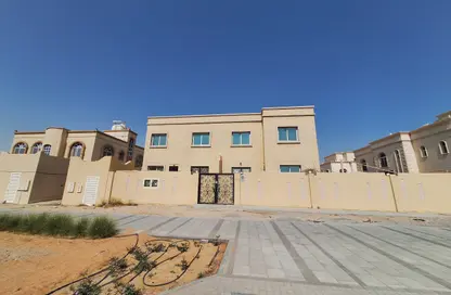 فيلا - 4 غرف نوم - 4 حمامات للايجار في مركز محمد بن زايد - مدينة محمد بن زايد - أبوظبي