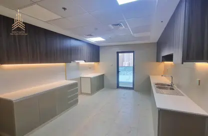 Apartment - 2 Bedrooms - 3 Bathrooms for sale in Gulfa Towers - Al Rashidiya 1 - Al Rashidiya - Ajman