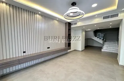 Villa - 4 Bedrooms - 6 Bathrooms for rent in District 11D - Jumeirah Village Circle - Dubai