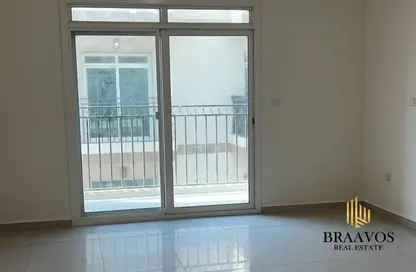 شقة - 1 حمام للايجار في ماي رزدنس - قرية الجميرا سركل - دبي