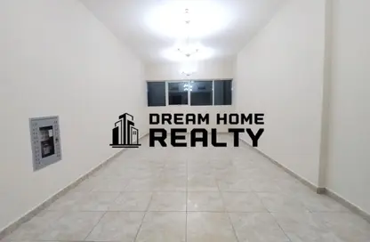 Apartment - 2 Bedrooms - 2 Bathrooms for rent in Al Hafeet Tower - Al Taawun Street - Al Taawun - Sharjah
