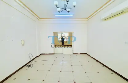 شقة - 2 غرف نوم - 3 حمامات للايجار في العامريه - الجيمي - العين شقة - 2 غرف نوم - 3 حمامات للايجار في العامريه - الجيمي - العين