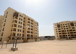 Apartment - 3 bedrooms - 4 bathrooms for sale in Bawabat Al Sharq - Baniyas East - Baniyas - Abu Dhabi