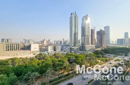 Apartment - 1 Bedroom - 2 Bathrooms for rent in Binghatti Tulip - Jumeirah Village Circle - Dubai