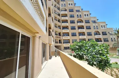 Apartment - 2 Bedrooms - 4 Bathrooms for rent in Kahraman - Bab Al Bahar - Al Marjan Island - Ras Al Khaimah