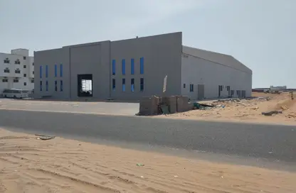 مصنع - استوديو - 6 حمامات للايجار في منطقة الإمارات الصناعية الحديثة - أم القيوين