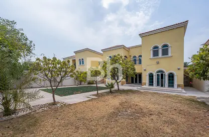 Villa - 3 Bedrooms - 4 Bathrooms for rent in Legacy - Jumeirah Park - Dubai