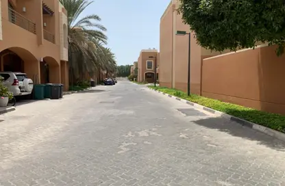Villa - 4 Bedrooms - 5 Bathrooms for rent in Mangrove Village - Abu Dhabi Gate City - Abu Dhabi